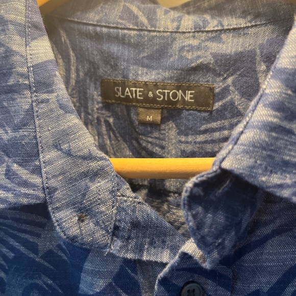 Button Down Hawaiian shirt - Picture 2 of 4